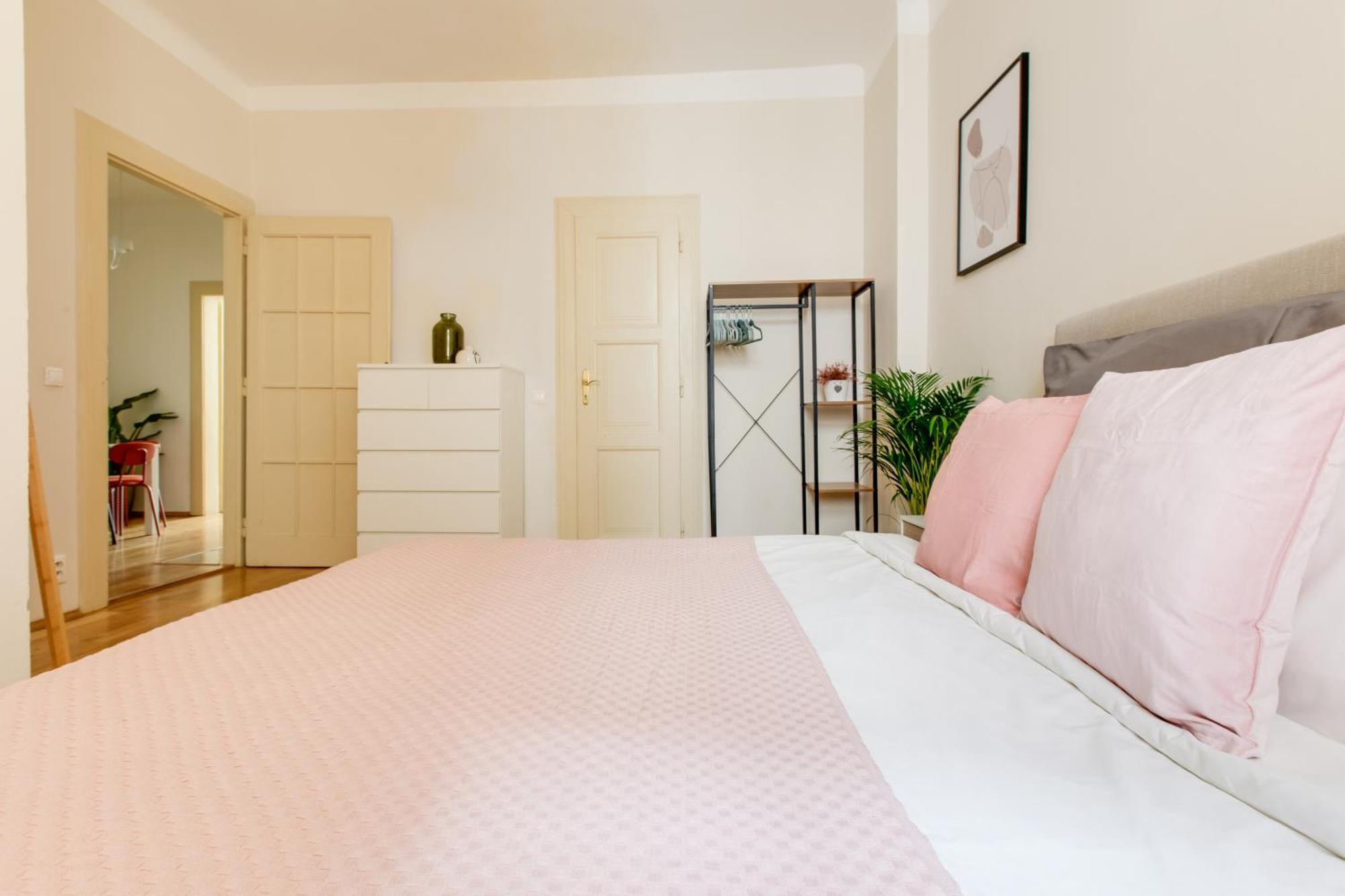 Modern Quiet Apt Next To Wenceslas Square - Vs Praga Exterior foto